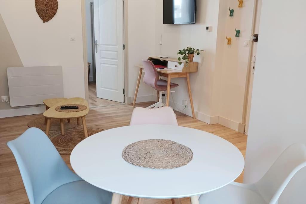 Appartement Cozy Au Centre-Ville Brest Esterno foto